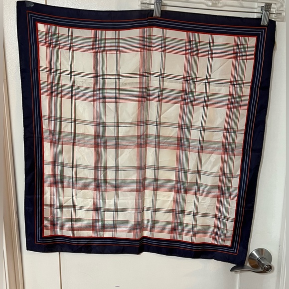 Vtg Scarf plaid Acetate Twill Water Repellent Multicolored Striped Rolled Edges - Picture 4 of 9